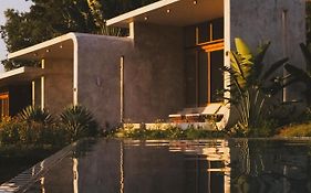 La Plantation Villa